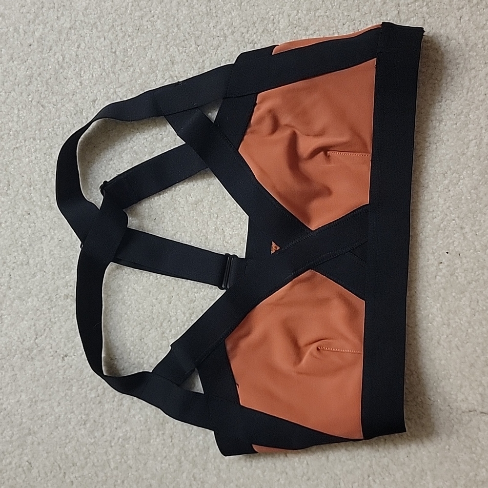 NWOT Corio Active Workout Top